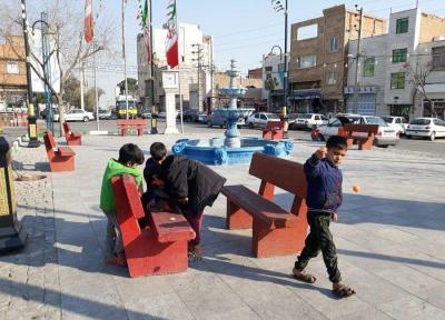 اینجا ماسک هست، ولی مشتری نیست