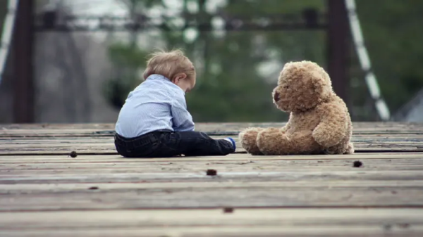 علائم اوتیسم در بچه ها با آموزش رفتاری از بین می رود؟